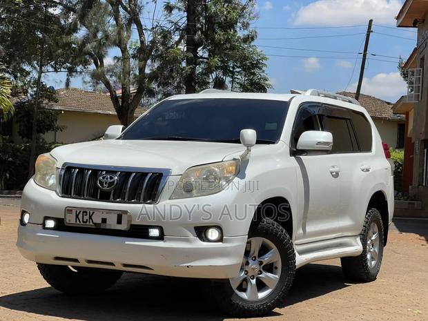 Toyota Land Cruiser Prado 2.7 i 2010 White