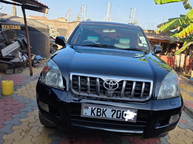 Toyota Land Cruiser Prado 3.0 D-4D 5dr 2005 Black