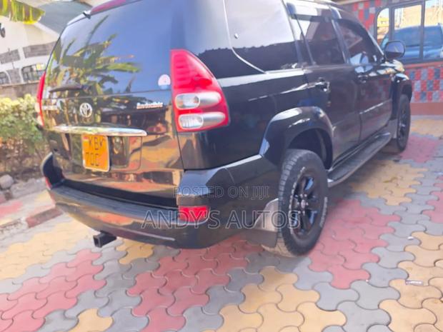 Toyota Land Cruiser Prado 3.0 D-4D 5dr 2005 Black