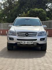 Mercedes-Benz 300D 2009 Silver for sale