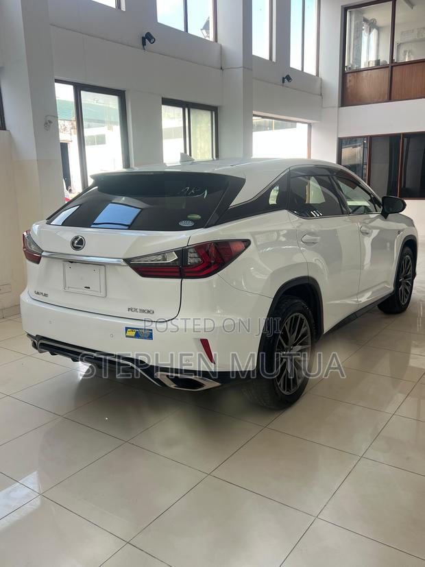 Lexus RX 300 2WD 2019 White