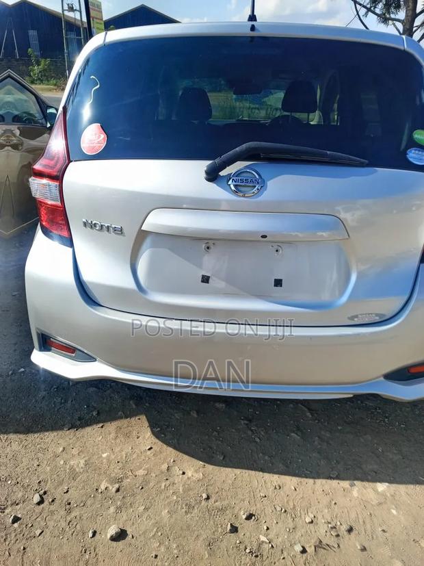 Nissan Note 2018 Silver