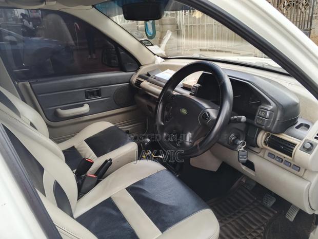 Land Rover Freelander 2005 White