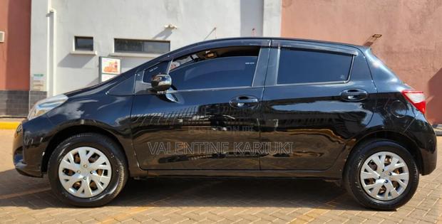 Toyota Vitz 2017 Black