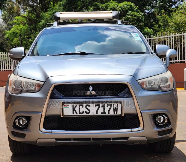 Mitsubishi RVR 2.0 2011 Gray