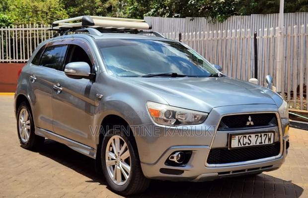 Mitsubishi RVR 2.0 2011 Gray