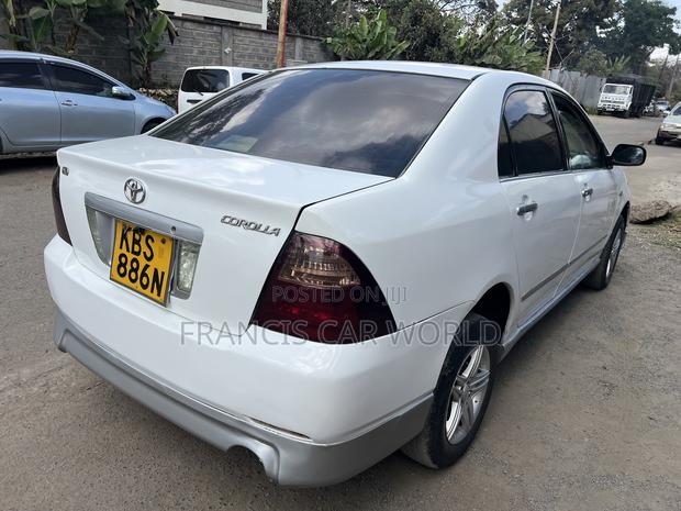 Toyota Corolla 2006 White