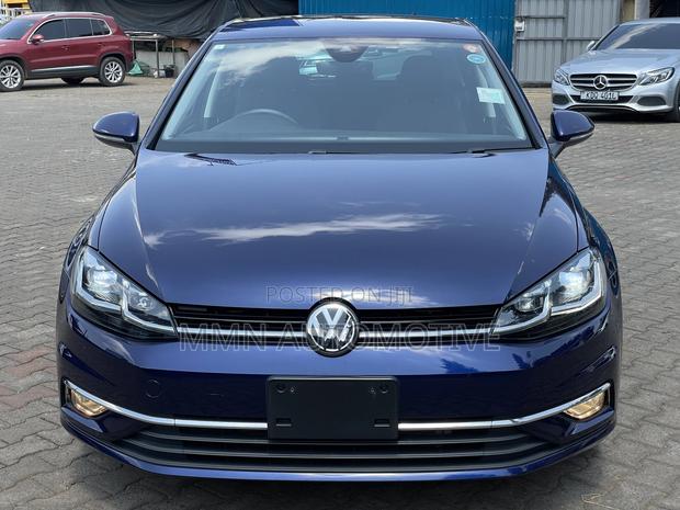 Volkswagen Golf 2019 Blue