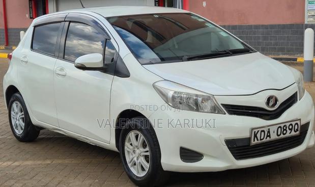 Toyota Vitz 2014 White