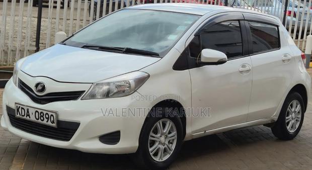 Toyota Vitz 2014 White