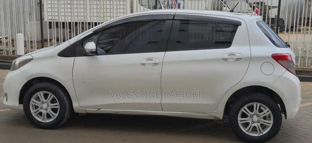 Toyota Vitz 2014 White