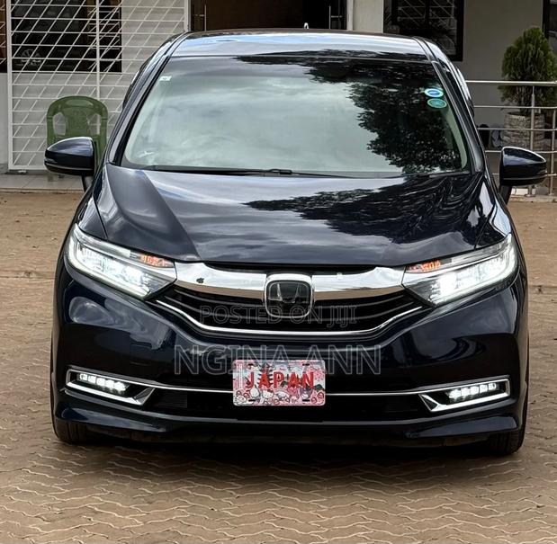 Honda Fit Shuttle 2019 Black