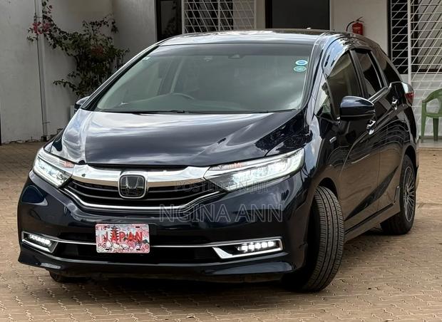 Honda Fit Shuttle 2019 Black