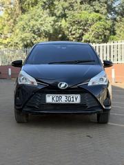Toyota Vitz 2017 Burgundy for sale