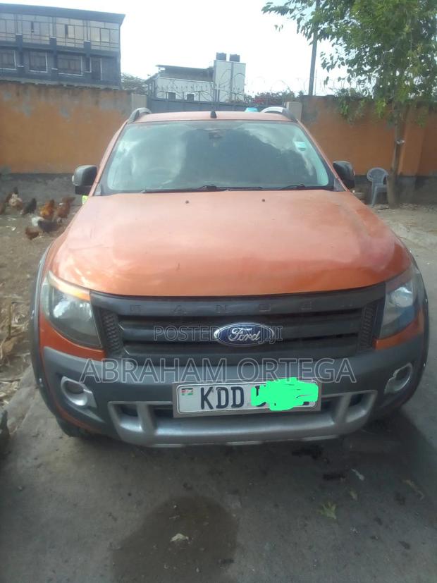 Ford Ranger Wildtrak 2014 Orange