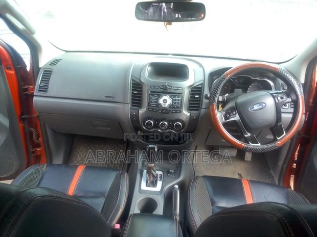 Ford Ranger Wildtrak 2014 Orange
