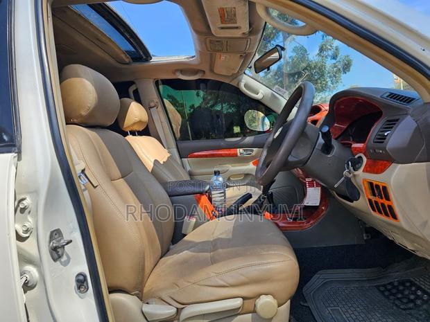Toyota Land Cruiser Prado 2007 White