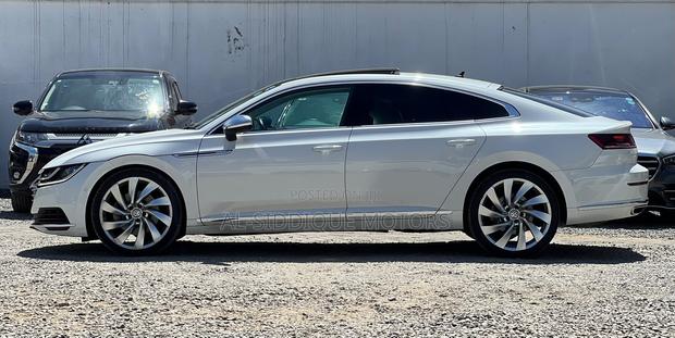 Volkswagen Arteon 2.0T SEL Premium AWD 4MOTION 2019 Pearl