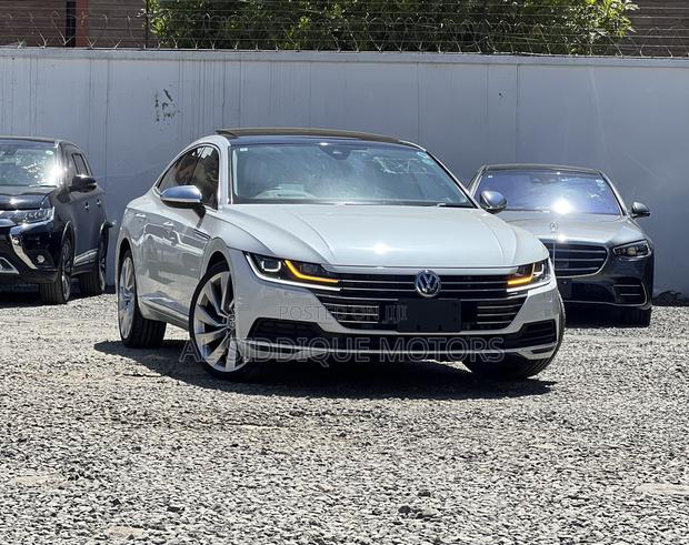 Volkswagen Arteon 2.0T SEL Premium AWD 4MOTION 2019 Pearl
