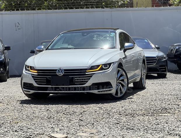 Volkswagen Arteon 2.0T SEL Premium AWD 4MOTION 2019 Pearl