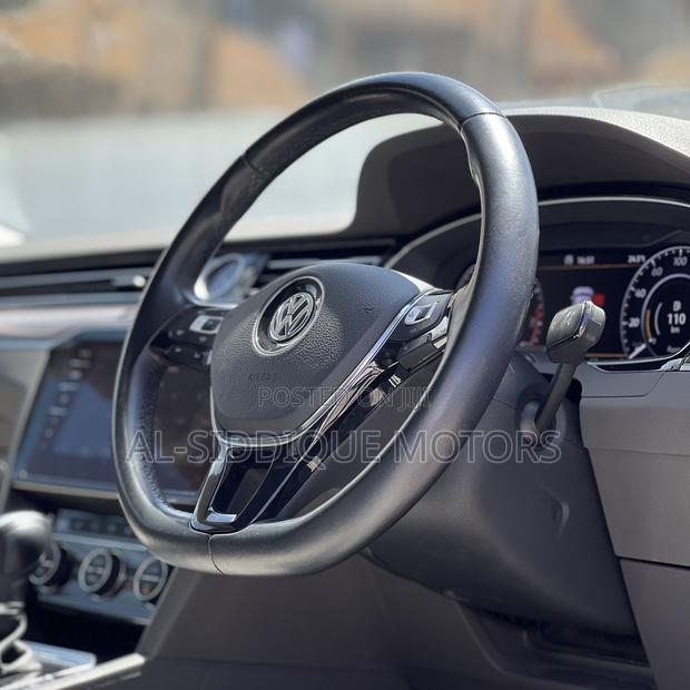 Volkswagen Arteon 2.0T SEL Premium AWD 4MOTION 2019 Pearl