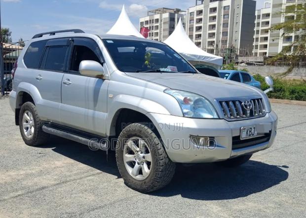 Toyota Land Cruiser Prado 2002 Silver