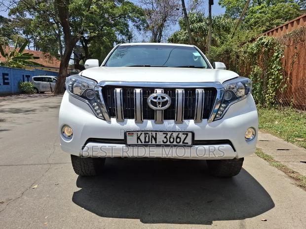 Toyota Land Cruiser Prado 3.0 TD 2011 Pearl