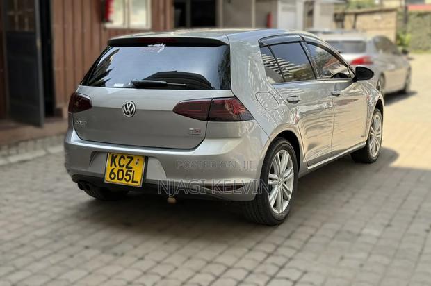 Volkswagen Golf 2013 Gray