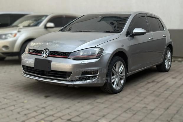 Volkswagen Golf 2013 Gray