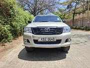Toyota Hilux 2014 Teal for sale