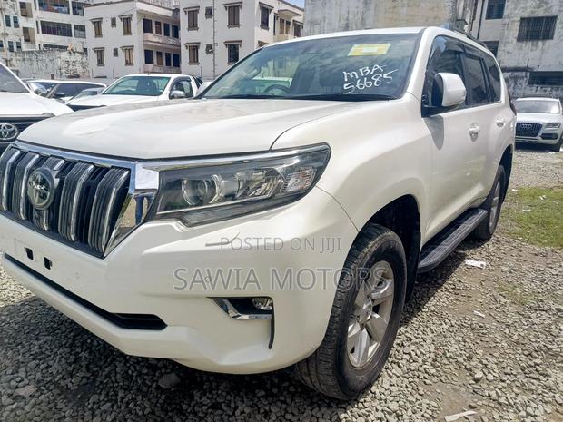 Toyota Land Cruiser Prado 2.7 2020 White