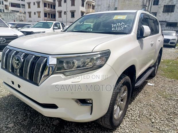 Toyota Land Cruiser Prado 2.7 2020 White