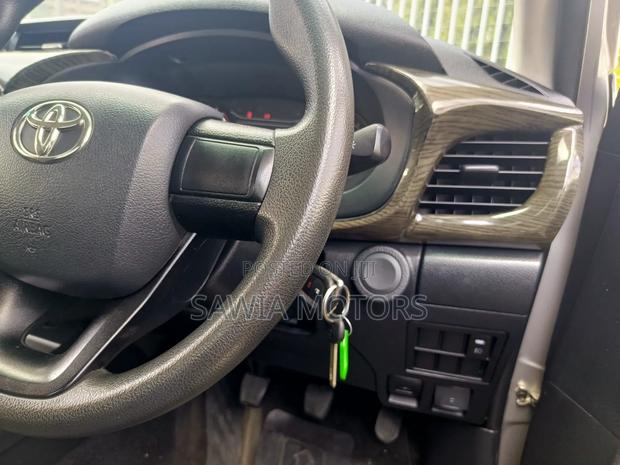 Toyota Hilux Revo Single Cab Deisel 2.8 RWD 2020 Silver