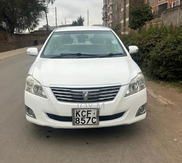 Toyota Premio 2012 White