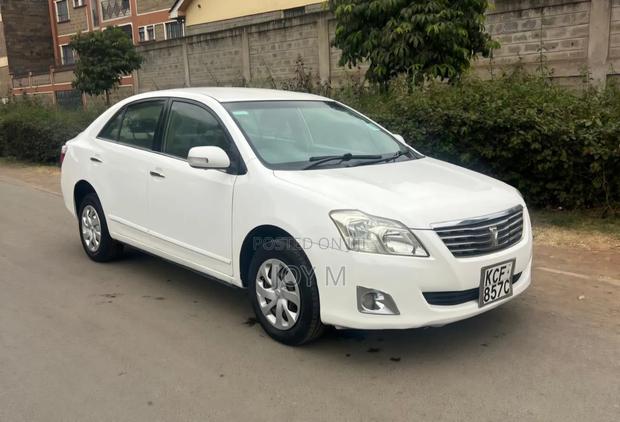Toyota Premio 2012 White