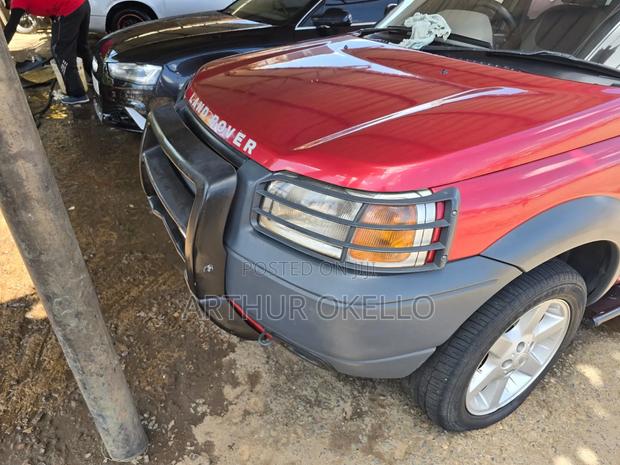 Land Rover Freelander 2001 Red