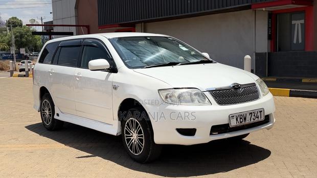 Toyota Corolla Fielder 1.5 Petrol FWD 2006 White
