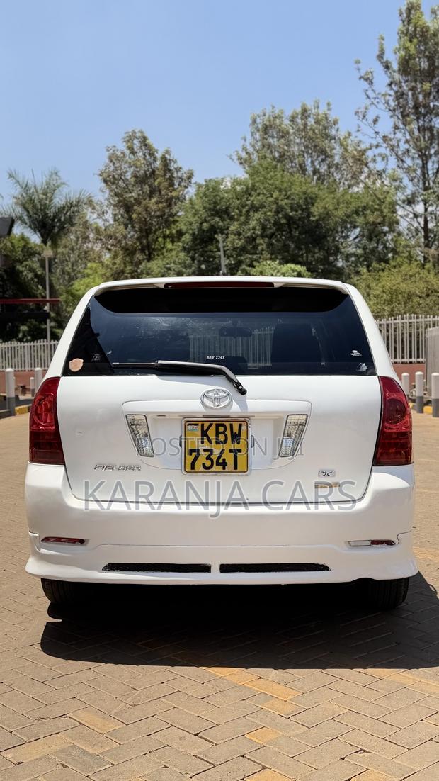 Toyota Corolla Fielder 1.5 Petrol FWD 2006 White