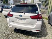 Toyota Corolla Fielder 1.5 Hybrid FWD 2019 White for sale