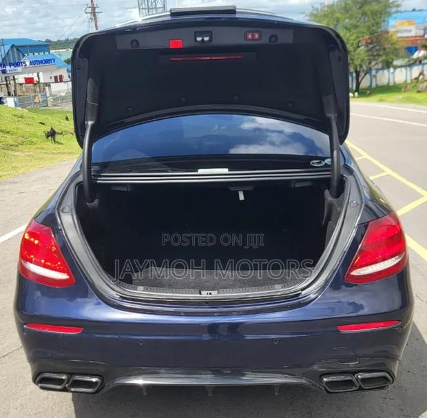 Mercedes-Benz E250 2018 Blue