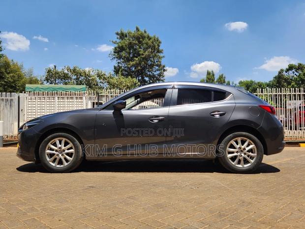 Mazda Axela 2019 Gray