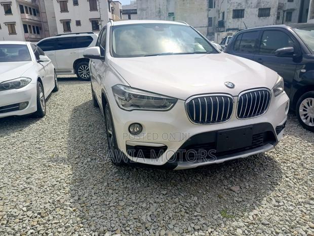 BMW X1 xDrive28i AWD 2019 White