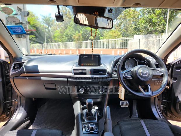 Mazda Axela 2019 Gray