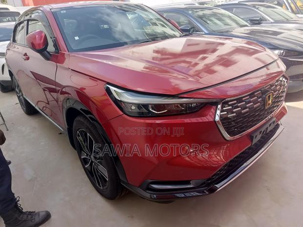Honda Vezel 1.5 Hybrid 4WD 2021 Red