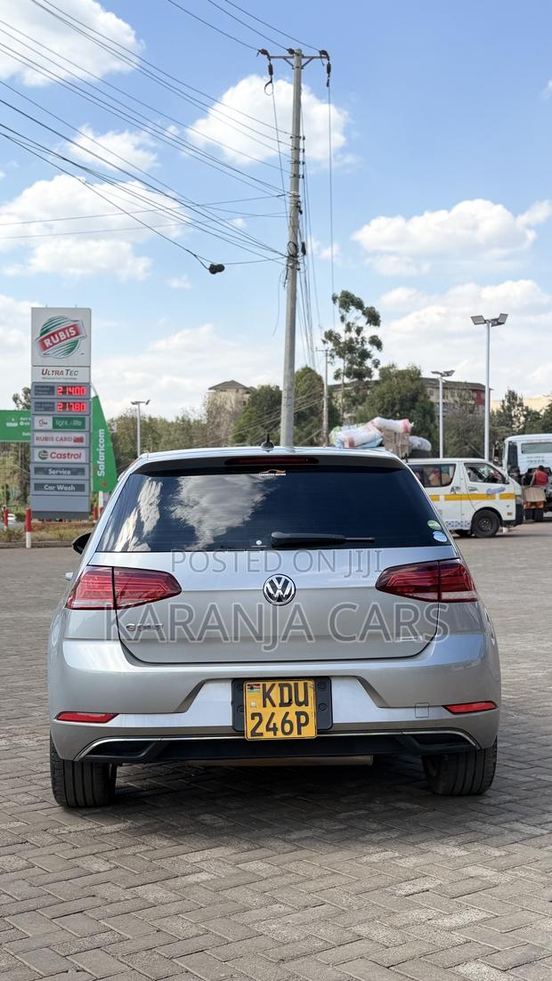 Volkswagen Golf 2017 Gray