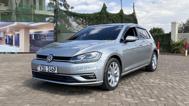 Volkswagen Golf 2017 Gray