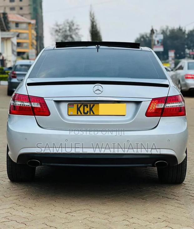 Mercedes-Benz E250 2010 Silver