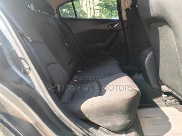 Mazda Axela SV Premium 2014 Gray