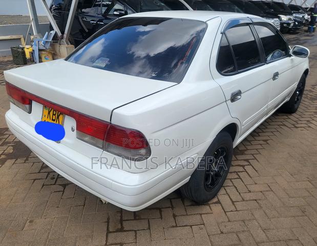 Nissan FB15 2006 Pearl