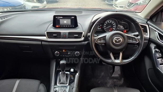 Mazda Axela 2019 Red
